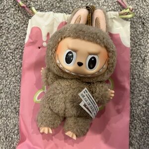 Labubu Authentic Exciting Macaron The Monster 
Toffee